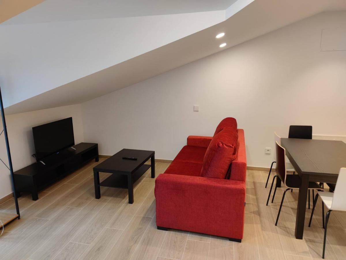Apartamentos A Pousa Do Asma Chantada Bagian luar foto